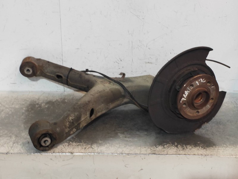 Recambio de mangueta trasera izquierda para mercedes vito kasten (639) 113 cdi lang (639.603) referencia OEM IAM 6393522404  