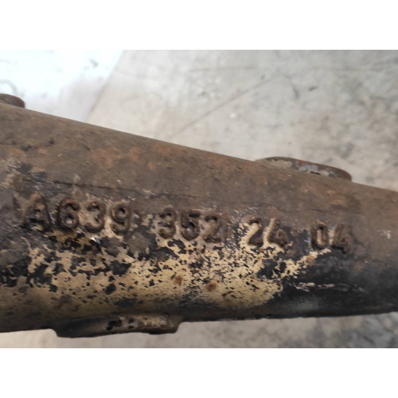 Recambio de mangueta trasera izquierda para mercedes vito kasten (639) 113 cdi lang (639.603) referencia OEM IAM 6393522404  