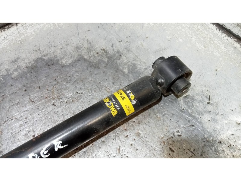 Recambio de amortiguador trasero derecho para volkswagen golf vii lim. (bq1) sport referencia OEM IAM   