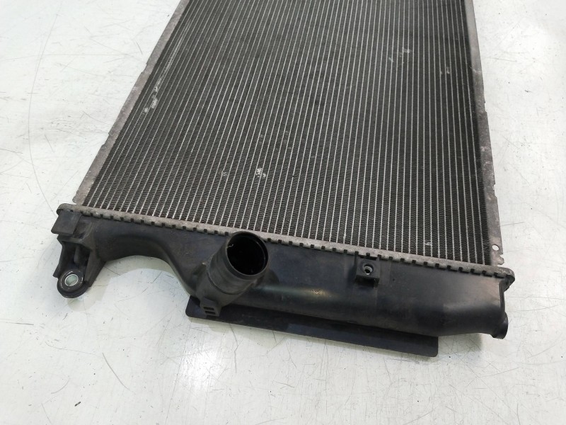 Recambio de radiador agua para toyota corolla (e15) 2.0 turbodiesel cat referencia OEM IAM 4221336531  