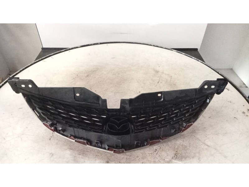 Recambio de rejilla delantera para mazda 6 kombi (gh) 2.0 crtd 140cv active sw referencia OEM IAM GS1D50712  