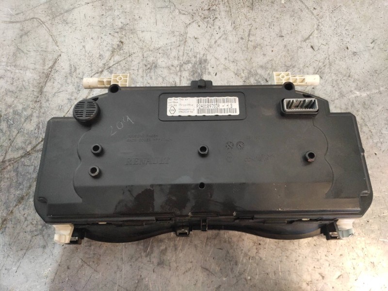 Recambio de cuadro instrumentos para renault master kombi l1h1 3,0t referencia OEM IAM P248109785R 208251802 