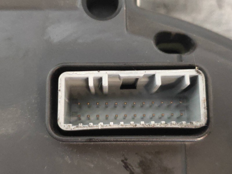 Recambio de cuadro instrumentos para renault master kombi l1h1 3,0t referencia OEM IAM P248109785R 208251802 