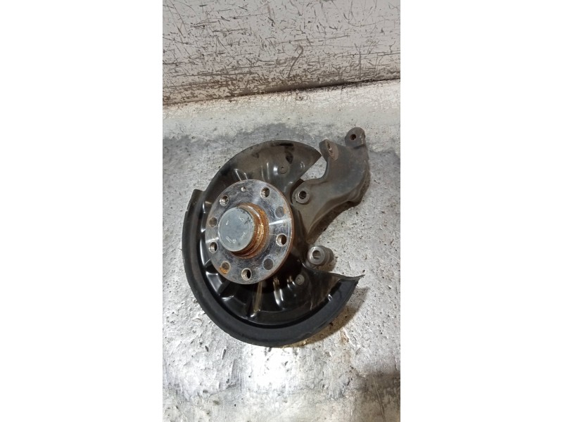 Recambio de mangueta trasera izquierda para volkswagen golf vii lim. (bq1) sport referencia OEM IAM   