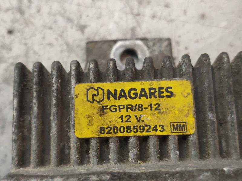 Recambio de caja precalentamiento para renault master kombi l1h1 3,0t referencia OEM IAM 8200859243  NAGARES