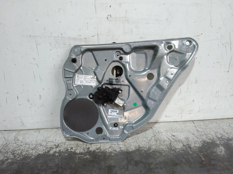 Recambio de elevalunas trasero derecho para volkswagen polo (9n3) advance referencia OEM IAM 6Q4839402L 6Q0959812C 5P