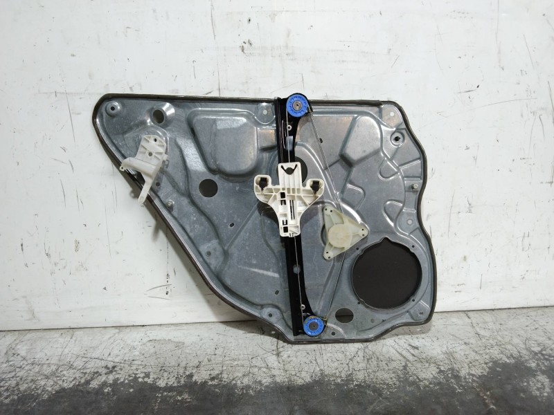 Recambio de elevalunas trasero derecho para volkswagen polo (9n3) advance referencia OEM IAM 6Q4839402L 6Q0959812C 5P