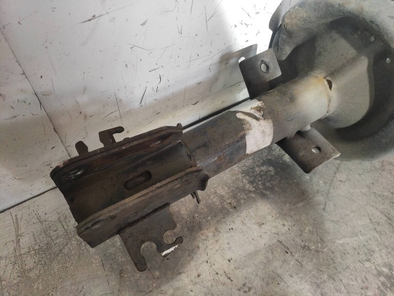 Recambio de amortiguador delantero derecho para renault master kombi l1h1 3,0t referencia OEM IAM   
