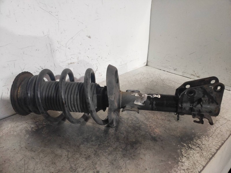 Recambio de amortiguador delantero izquierdo para renault master kombi l1h1 3,0t referencia OEM IAM   