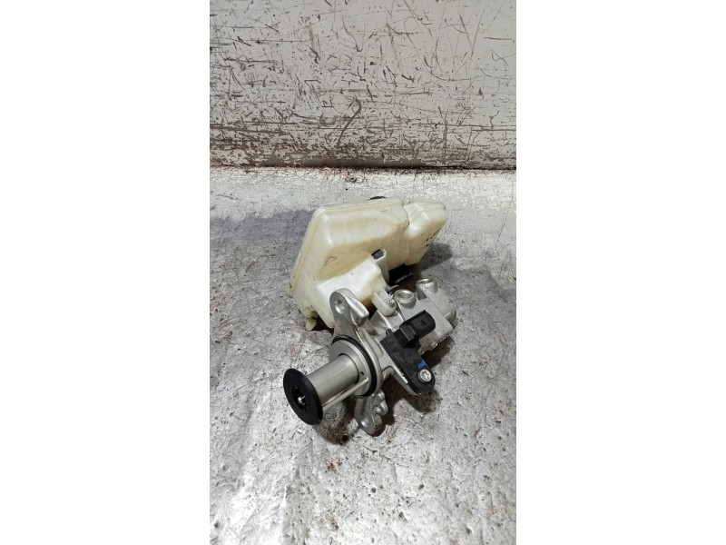 Recambio de bomba freno para volkswagen golf vii lim. (bq1) sport referencia OEM IAM   