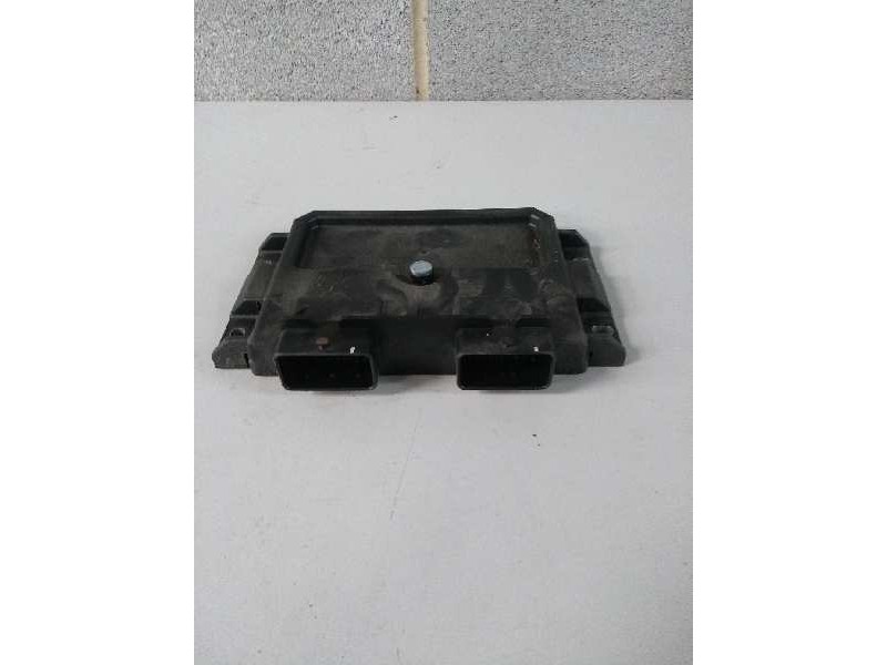 Recambio de centralita motor uce para peugeot 206 berlina xr referencia OEM IAM R04080015H 9641390180 9644710280 80845J