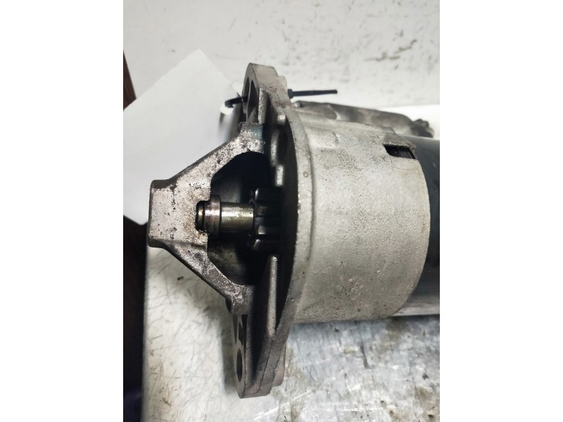 Recambio de motor arranque para dacia logan ambiance referencia OEM IAM 8200584664  