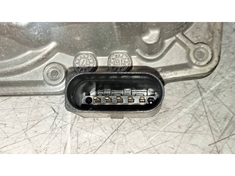Recambio de tubo escape central para volkswagen golf vii lim. (bq1) sport referencia OEM IAM 5Q0253691J  