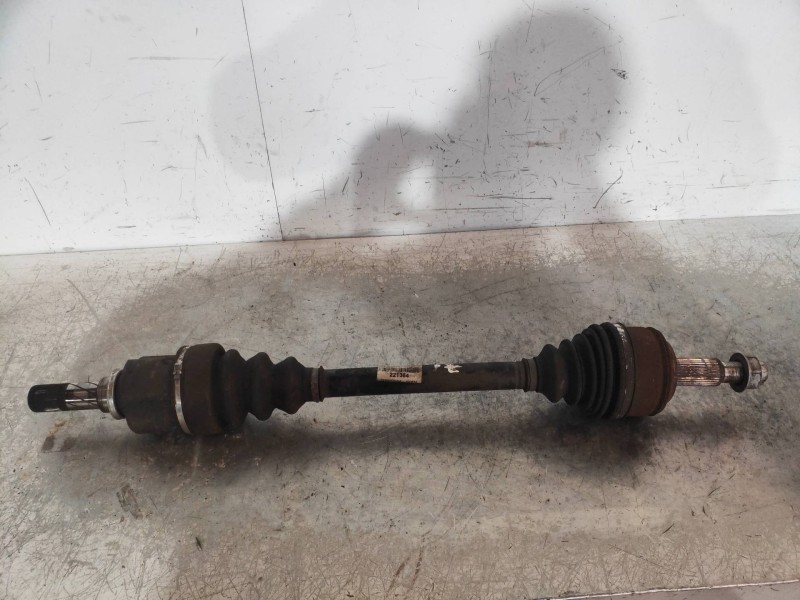 Recambio de transmision delantera izquierda para renault master kombi l1h1 3,0t referencia OEM IAM 221364  