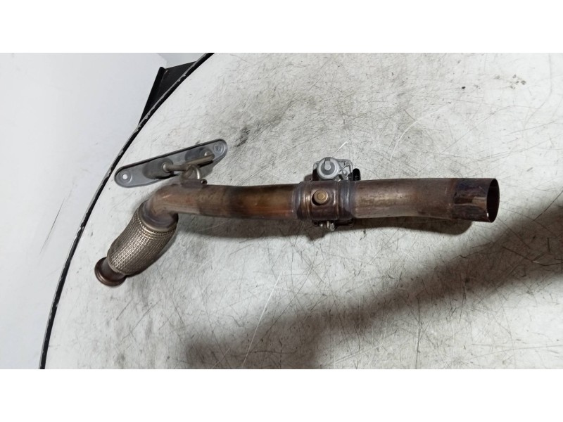 Recambio de tubo escape central para volkswagen golf vii lim. (bq1) sport referencia OEM IAM 5Q0253691J  
