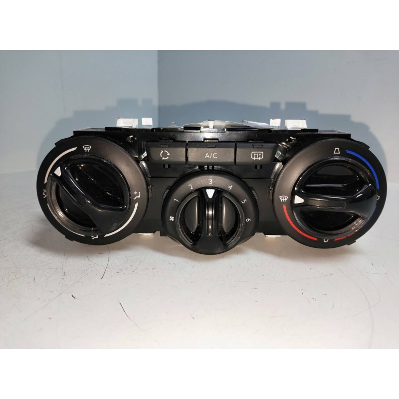 Recambio de mando calefaccion / aire acondicionado para peugeot 208 1.6 blue-hdi fap referencia OEM IAM 96722483 T1013332G E1063