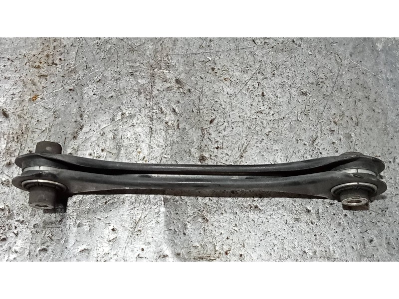 Recambio de brazo suspension superior trasero izquierdo para volkswagen golf vii lim. (bq1) sport referencia OEM IAM   