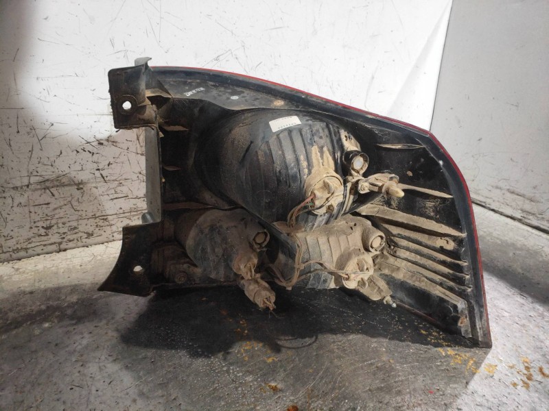 Recambio de piloto trasero izquierdo para ssangyong actyon 200 xdi referencia OEM IAM   