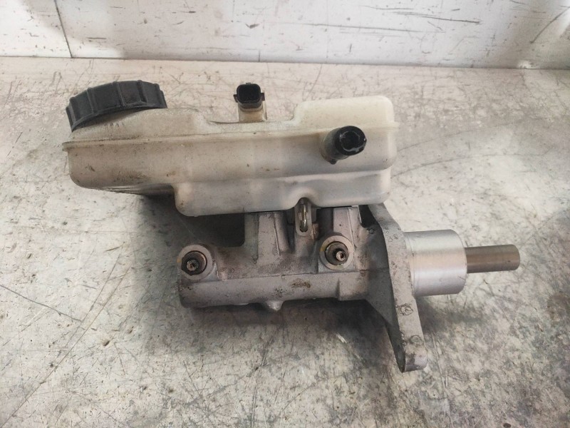 Recambio de bomba freno para renault master kombi l1h1 3,0t referencia OEM IAM   