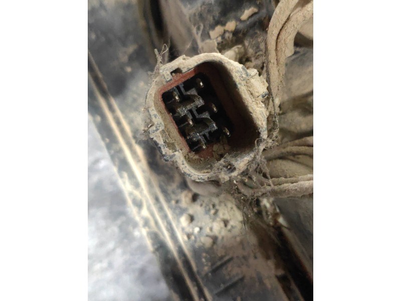 Recambio de piloto trasero izquierdo para ssangyong actyon 200 xdi referencia OEM IAM   