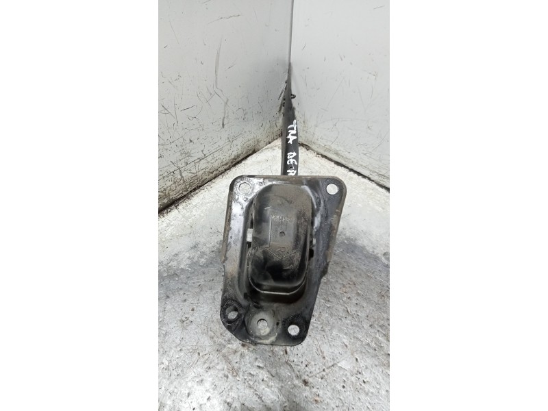 Recambio de brazo suspension superior trasero derecho para volkswagen golf vii lim. (bq1) sport referencia OEM IAM   