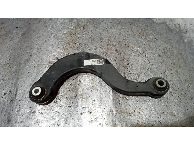 Recambio de brazo suspension superior trasero derecho para volkswagen golf vii lim. (bq1) sport referencia OEM IAM 5Q0505323D  