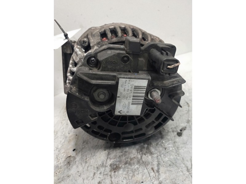 Recambio de alternador para dacia logan ambiance referencia OEM IAM 0124415043  