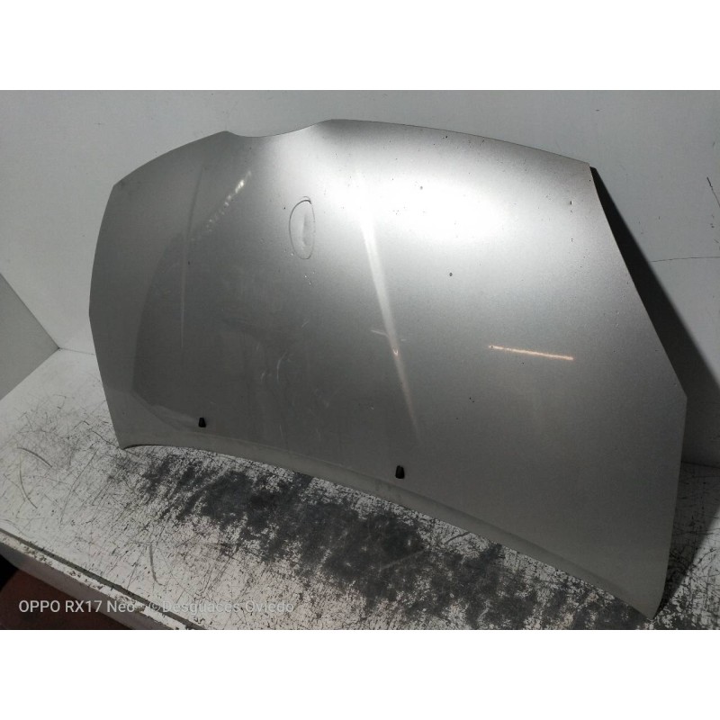 Recambio de capot para toyota corolla verso (r1) 2,2 d-4d sport referencia OEM IAM   