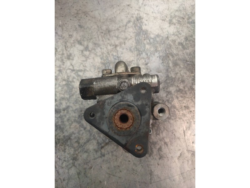 Recambio de bomba direccion para renault master kombi l1h1 3,0t referencia OEM IAM 8200763524 08051048 