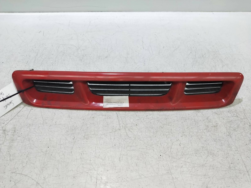 Recambio de rejilla delantera para suzuki swift sf berlina (ma) 1.3 gls (3-ptas.) referencia OEM IAM   