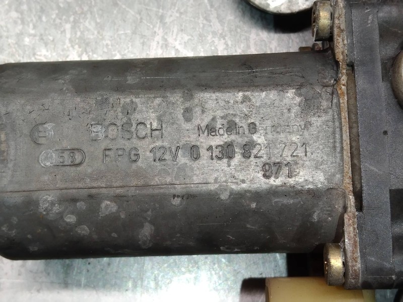 Recambio de elevalunas delantero derecho para renault megane i fase 2 berlina (ba0) 1.9 d expression referencia OEM IAM 01308217