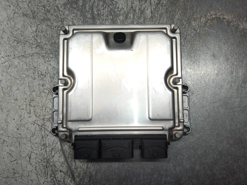 Recambio de centralita motor uce para citroen c5 berlina 2.0 hdi sx referencia OEM IAM 0281010808 9644721080 EDC15C2 13