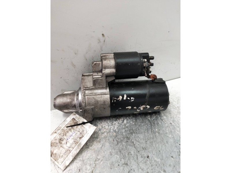 Recambio de motor arranque para mercedes clase c (w203) berlina 2.6 cat referencia OEM IAM 0001115005 BOSCH 40 I