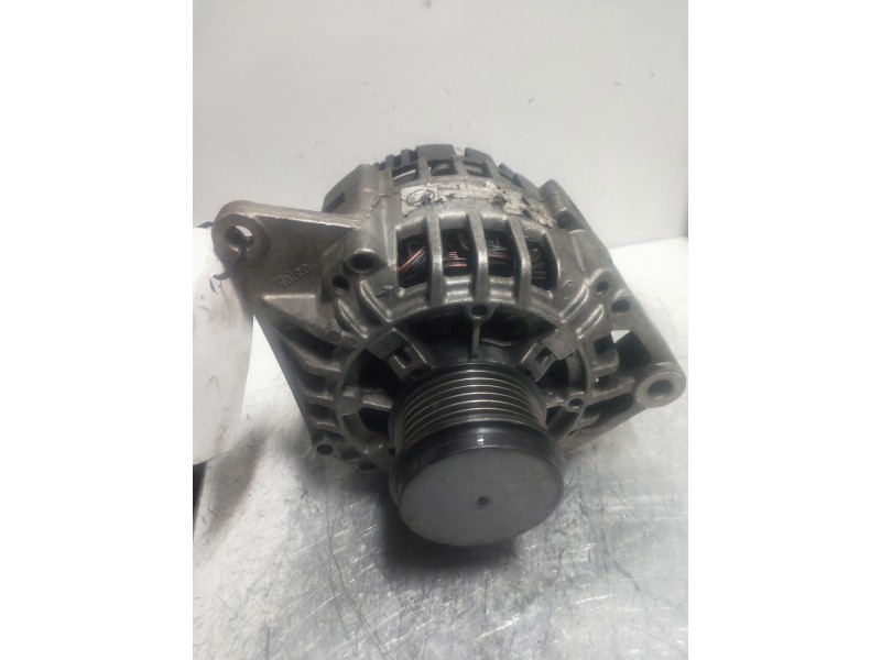 Recambio de alternador para renault scenic (ja..) 1.9 dti fairway referencia OEM IAM   