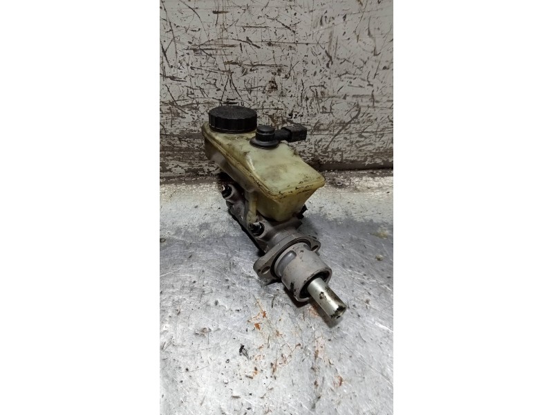 Recambio de bomba freno para volkswagen polo berlina (6n1) básico referencia OEM IAM   