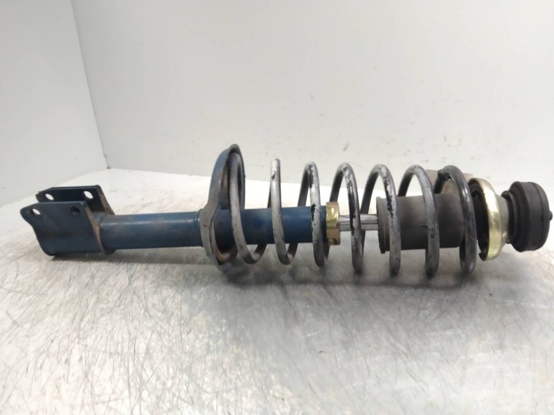 Recambio de amortiguador delantero izquierdo para seat ibiza 1.2 referencia OEM IAM   