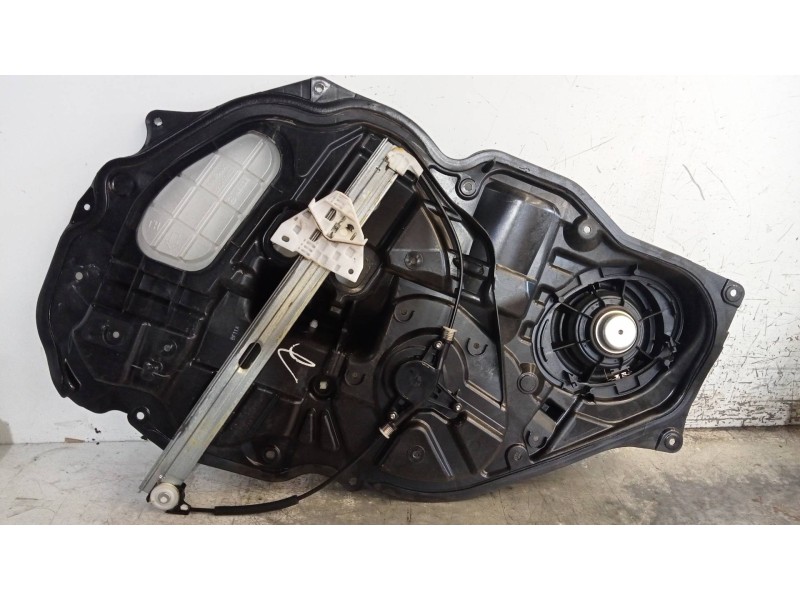 Recambio de elevalunas delantero izquierdo para mazda 6 kombi (gh) 2.0 crtd 140cv active sw referencia OEM IAM GS1D5997X D651595