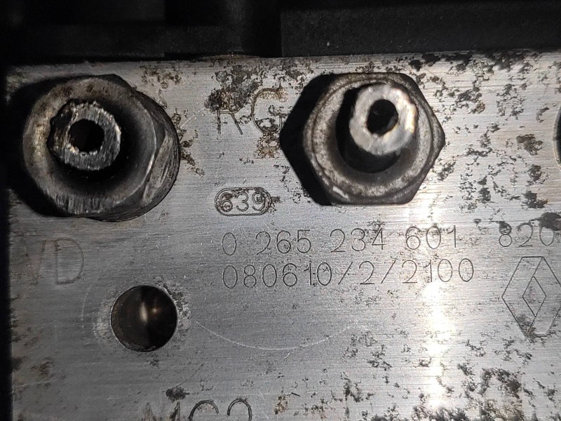 Recambio de abs para renault megane ii berlina 5p business referencia OEM IAM 0265950728 0265234601 8200685699