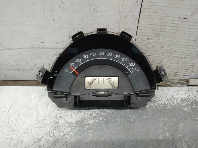 Recambio de cuadro instrumentos para smart cabrio básico referencia OEM IAM 110008872022 0010124V004 