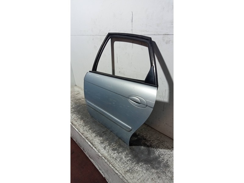 Recambio de puerta trasera izquierda para citroen c5 berlina 2.0 hdi sx referencia OEM IAM   5P