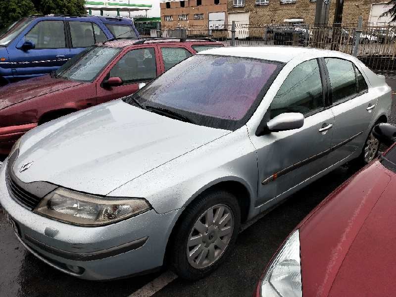 renault laguna ii (bg0) del año 2001