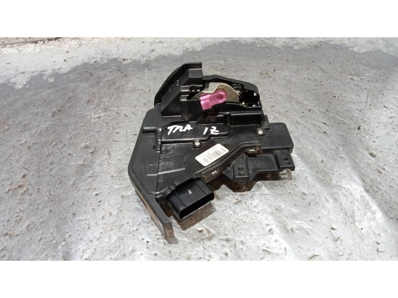 Recambio de motor cierre centralizado trasero izquierdo para kia rio (yb) drive referencia OEM IAM 81410H8010  