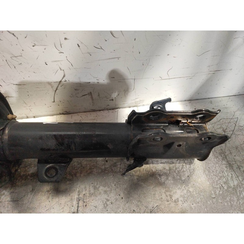 Recambio de amortiguador delantero derecho para ford ecosport (cr6) titanium referencia OEM IAM GN1518045 EQ1U5701 2213751