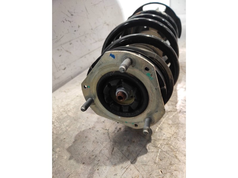 Recambio de amortiguador delantero derecho para ford ecosport (cr6) titanium referencia OEM IAM GN1518045 EQ1U5701 2213751