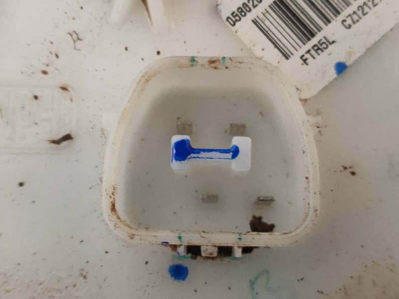 Recambio de bomba combustible para ford ecosport (cr6) titanium referencia OEM IAM GN159H307FA 0580200801 1762793