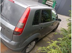 ford fiesta (cbk) del año 2003 2