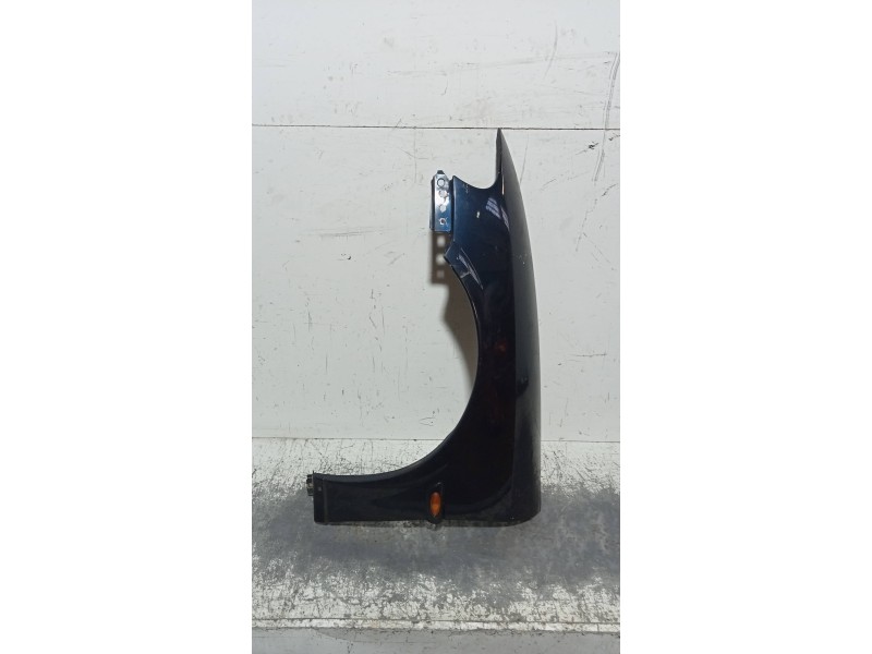 Recambio de aleta delantera izquierda para opel vectra b berlina comfort referencia OEM IAM   