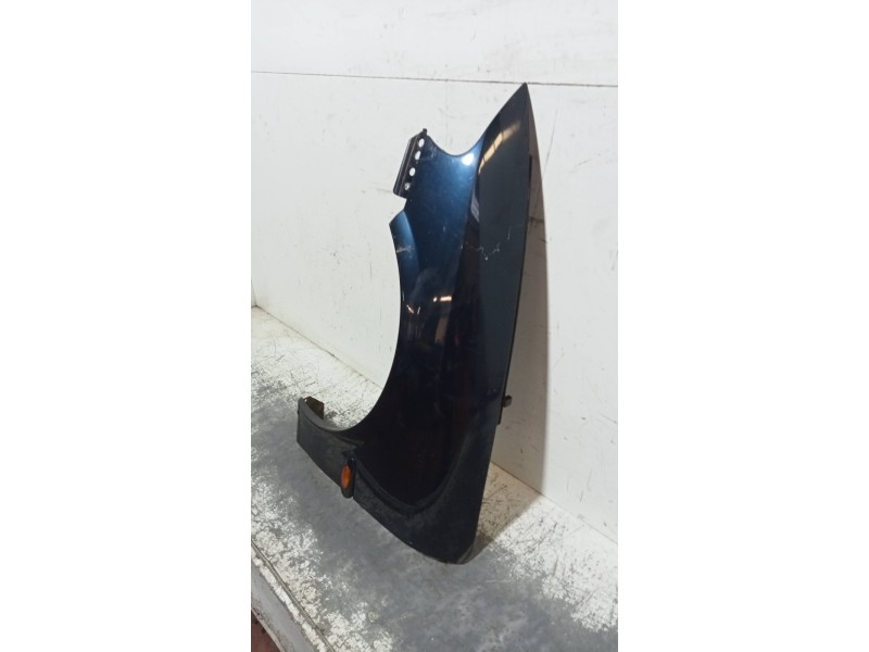 Recambio de aleta delantera izquierda para opel vectra b berlina comfort referencia OEM IAM   