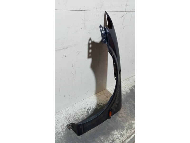 Recambio de aleta delantera izquierda para opel vectra b berlina comfort referencia OEM IAM   