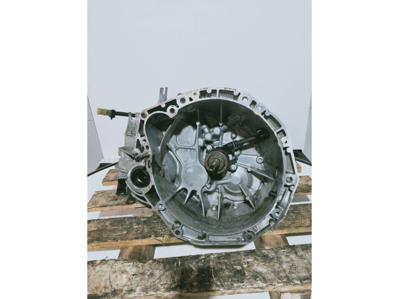 Recambio de caja cambios para renault megane ii berlina 5p 2.0 referencia OEM IAM ND0014 A038776 